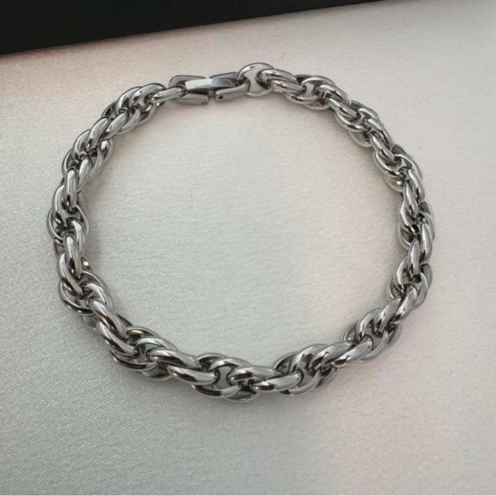 Elegant Silver Chain Bracelet for Women